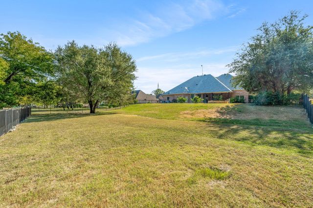 301 Arapahoe Ridge, Weatherford, TX 76087