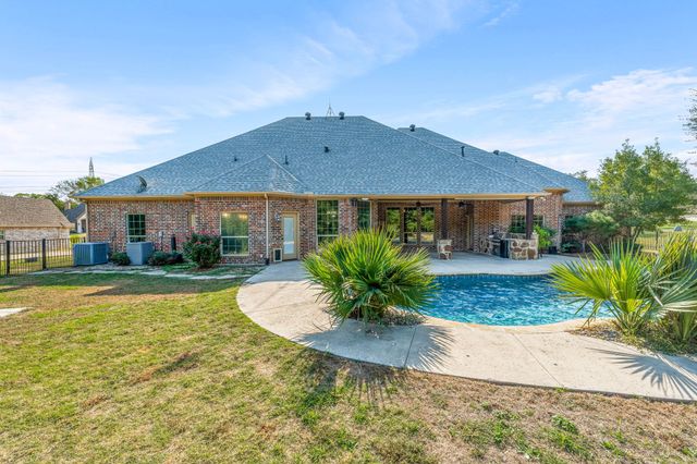 301 Arapahoe Ridge, Weatherford, TX 76087