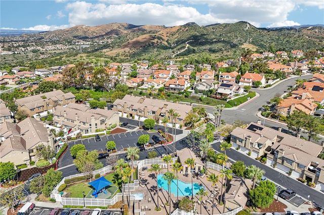 28515 Klondike, Trabuco Canyon, CA 92679