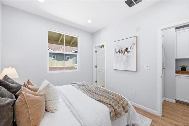 2061 Kiwi, San Jose, CA 95133
