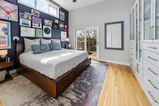 832 N Washtenaw Avenue 3, Chicago, IL 60622