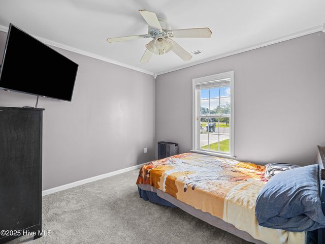 402 Kant Place, Jacksonville, NC 28540