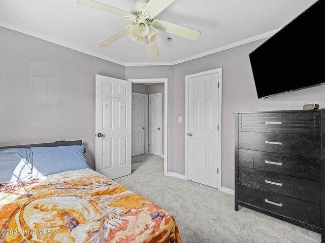 402 Kant Place, Jacksonville, NC 28540