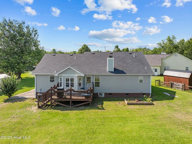 402 Kant Place, Jacksonville, NC 28540