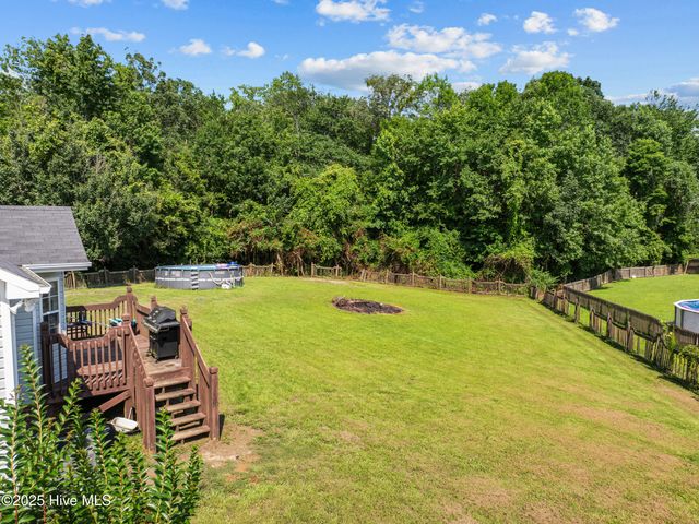 402 Kant Place, Jacksonville, NC 28540