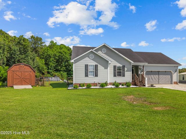 402 Kant Place, Jacksonville, NC 28540
