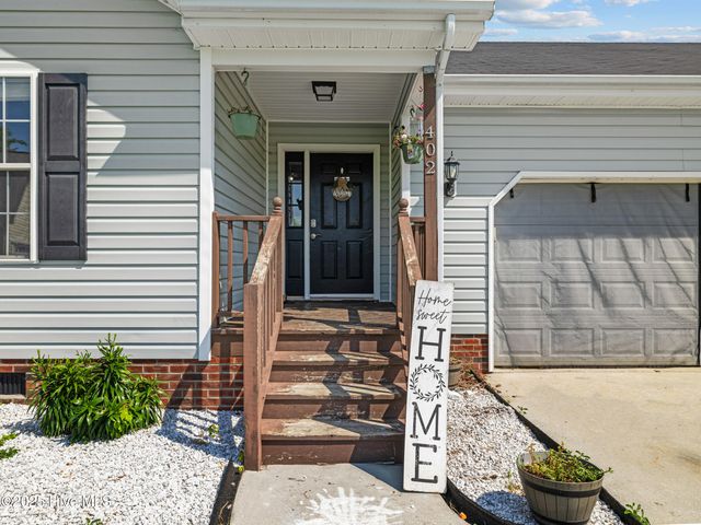 402 Kant Place, Jacksonville, NC 28540