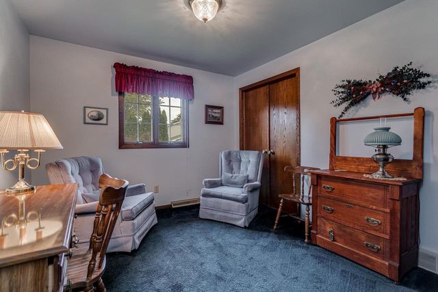 934 NICOLET AVENUE, Oshkosh, WI 54901