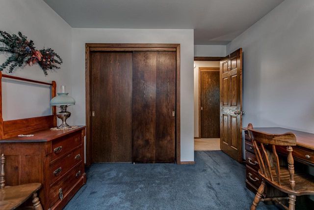 934 NICOLET AVENUE, Oshkosh, WI 54901