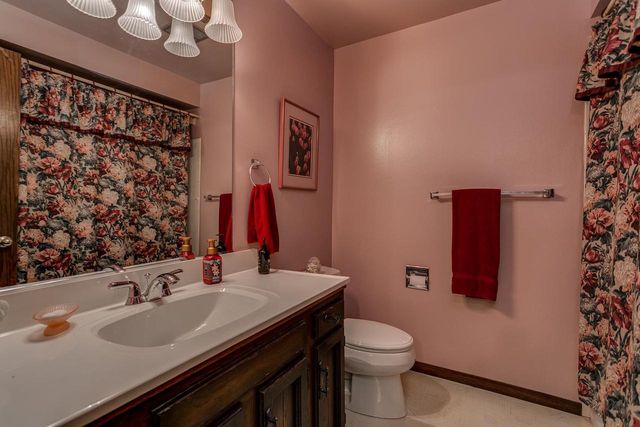 934 NICOLET AVENUE, Oshkosh, WI 54901