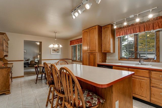 934 NICOLET AVENUE, Oshkosh, WI 54901