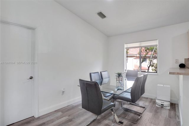 3790 N Jog Rd 206, West Palm Beach, FL 33411