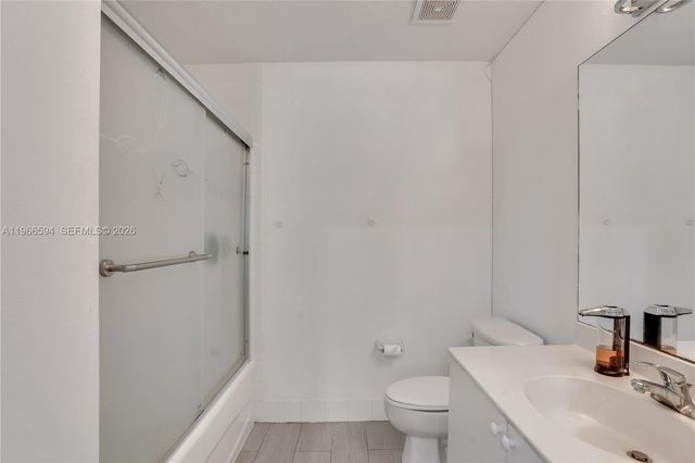 3790 N Jog Rd 206, West Palm Beach, FL 33411