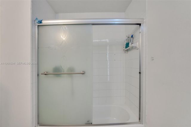 3790 N Jog Rd 206, West Palm Beach, FL 33411