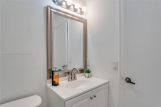 3790 N Jog Rd 206, West Palm Beach, FL 33411