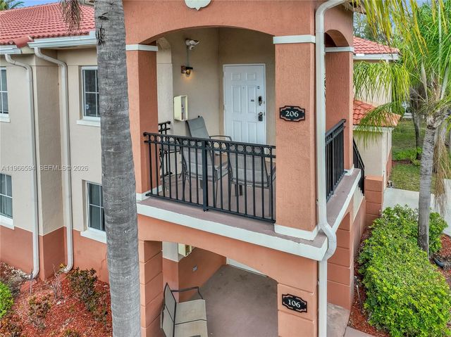 3790 N Jog Rd 206, West Palm Beach, FL 33411