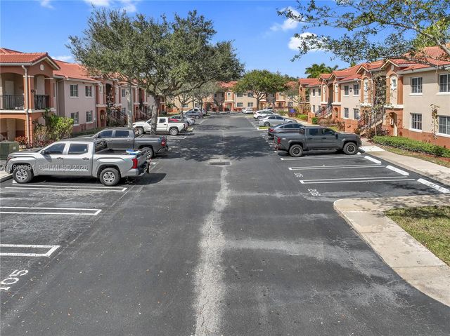 3790 N Jog Rd 206, West Palm Beach, FL 33411