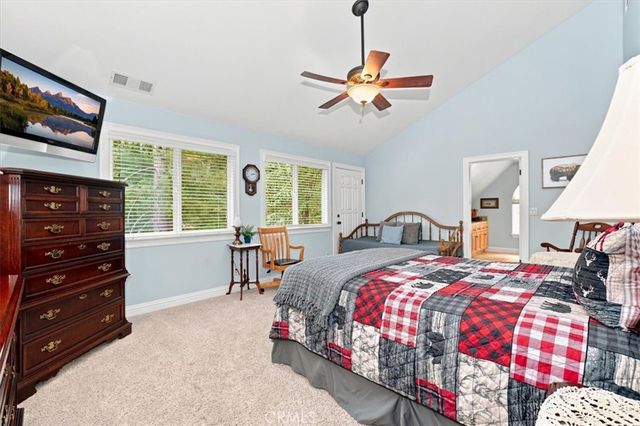 649 Sutter, Lake Arrowhead, CA 92352