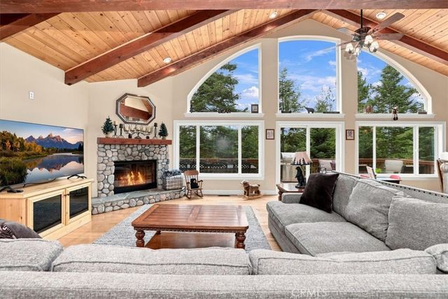 649 Sutter, Lake Arrowhead, CA 92352