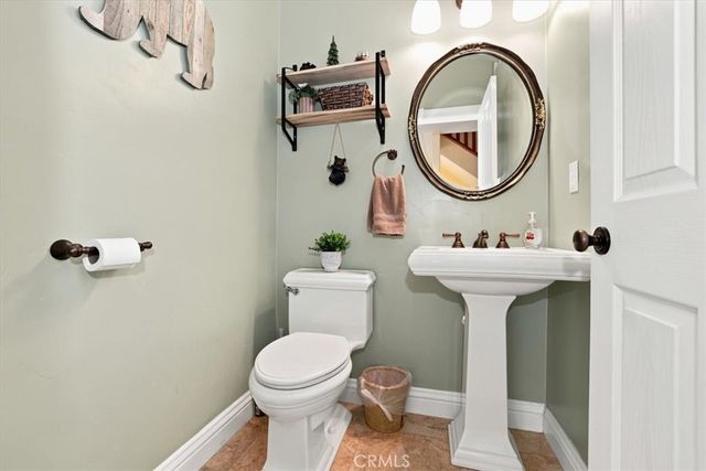 649 Sutter, Lake Arrowhead, CA 92352