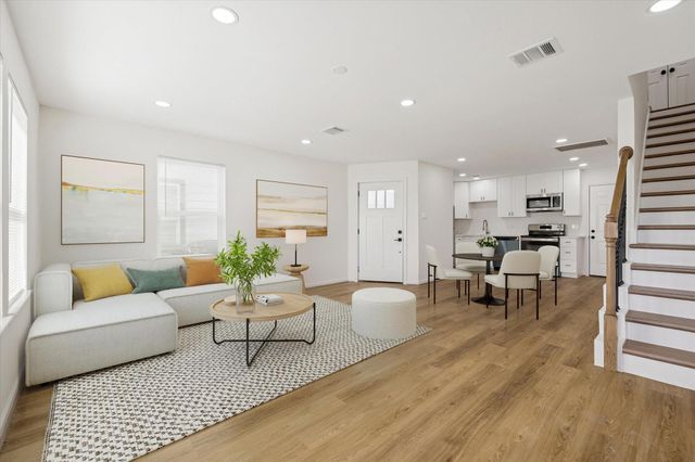 9913 Porto Rico Road B, Houston, TX 77041