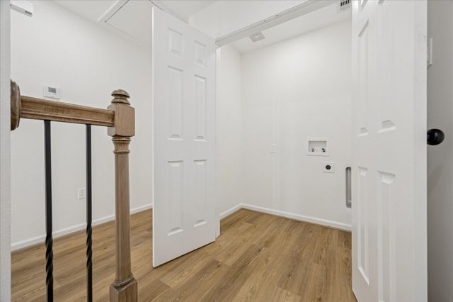 9913 Porto Rico Road B, Houston, TX 77041