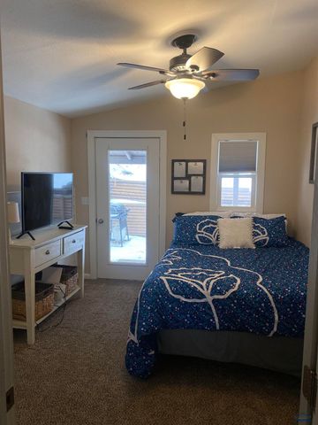 63 STEWART ST, Deadwood, SD 57732