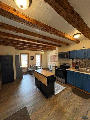 63 STEWART ST, Deadwood, SD 57732
