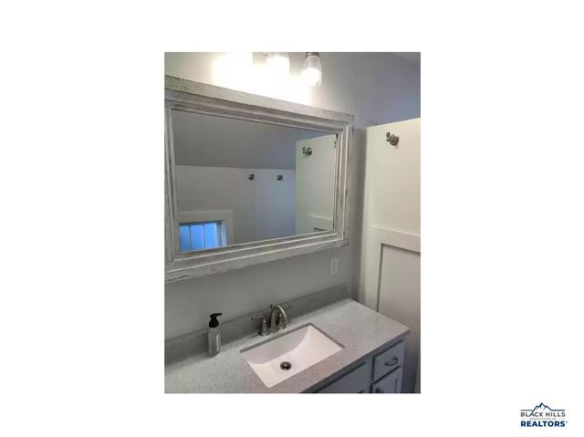 63 STEWART ST, Deadwood, SD 57732