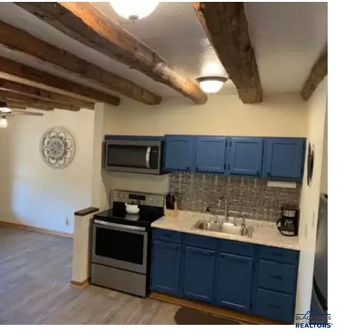 63 STEWART ST, Deadwood, SD 57732