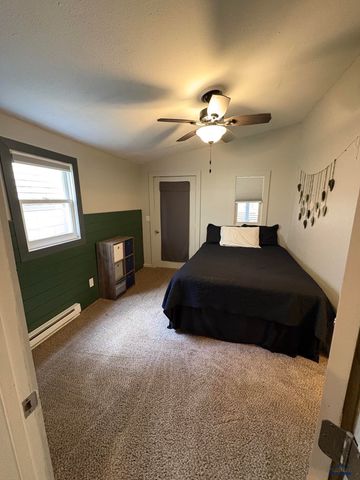 63 STEWART ST, Deadwood, SD 57732