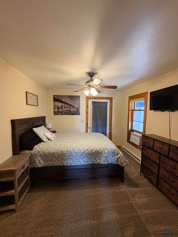 63 STEWART ST, Deadwood, SD 57732