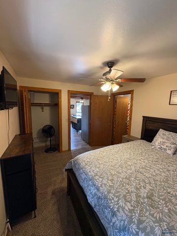 63 STEWART ST, Deadwood, SD 57732