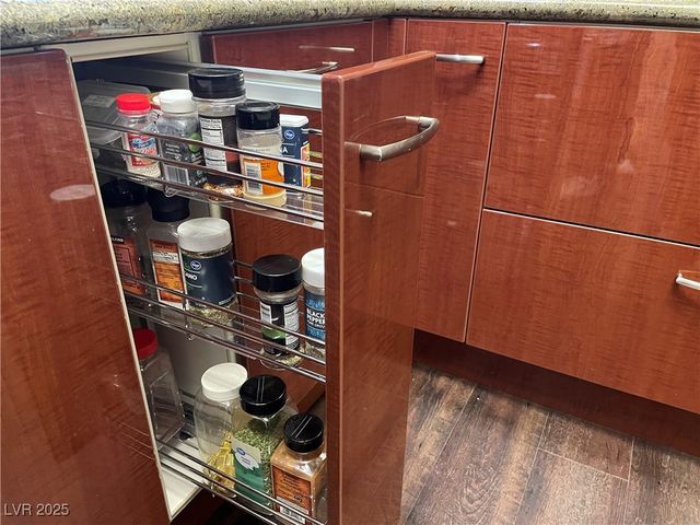 1901 Capestone Street, Las Vegas, NV 89134