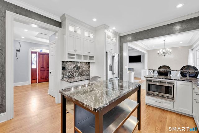 140 Lazy Brook Road, Monroe, CT 06468