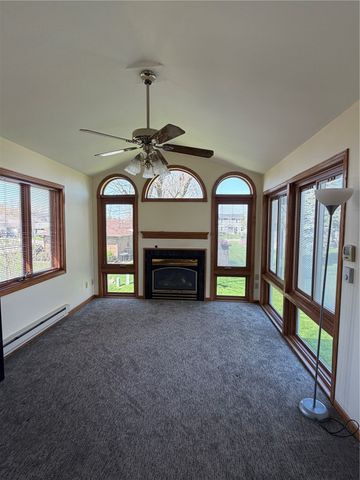 2722 29th Street SW, Cedar Rapids, IA 52404