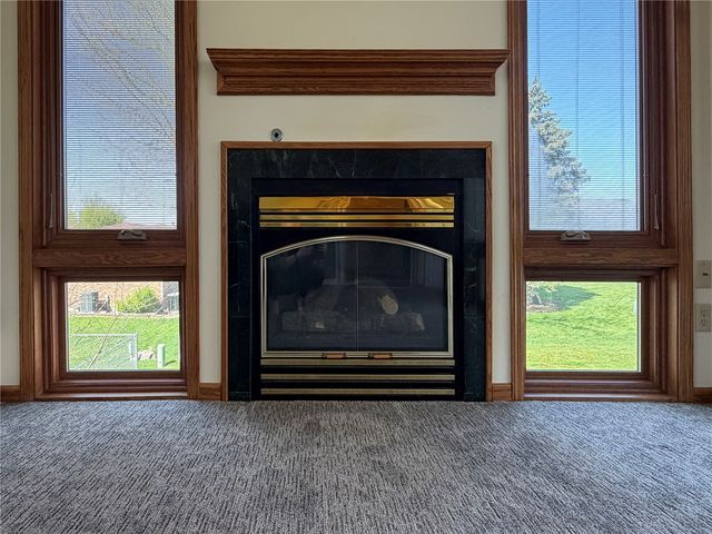 2722 29th Street SW, Cedar Rapids, IA 52404