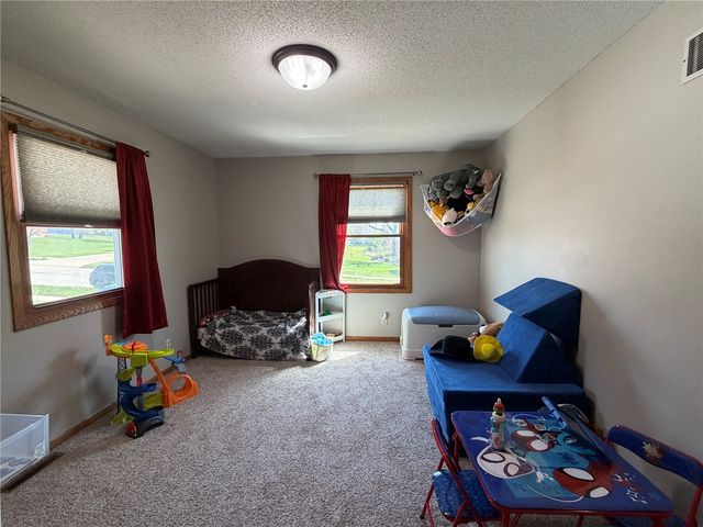 2722 29th Street SW, Cedar Rapids, IA 52404