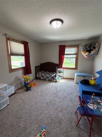 2722 29th Street SW, Cedar Rapids, IA 52404