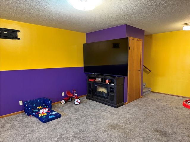 2722 29th Street SW, Cedar Rapids, IA 52404