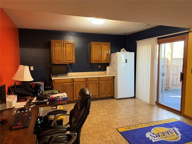 2722 29th Street SW, Cedar Rapids, IA 52404
