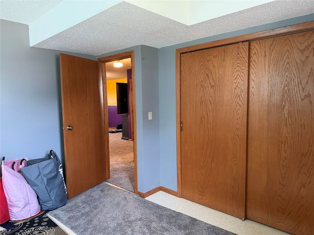 2722 29th Street SW, Cedar Rapids, IA 52404