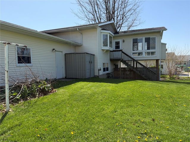 2722 29th Street SW, Cedar Rapids, IA 52404