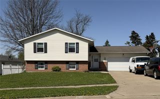 2722 29th Street SW, Cedar Rapids, IA 52404