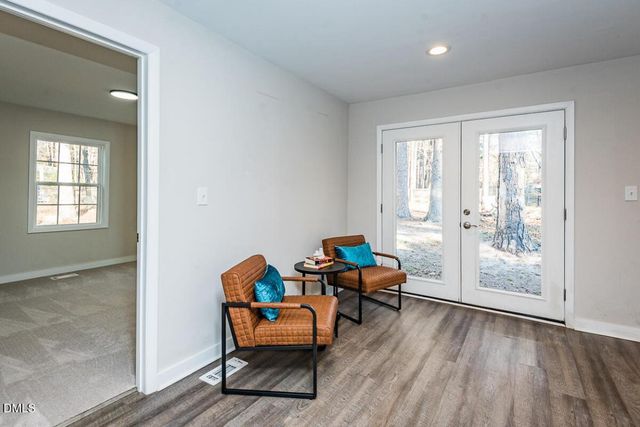 136 Loblolly Lane, Chapel Hill, NC 27516