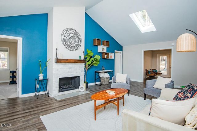 136 Loblolly Lane, Chapel Hill, NC 27516