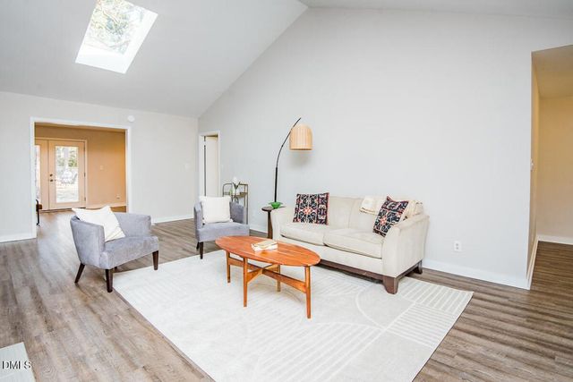 136 Loblolly Lane, Chapel Hill, NC 27516