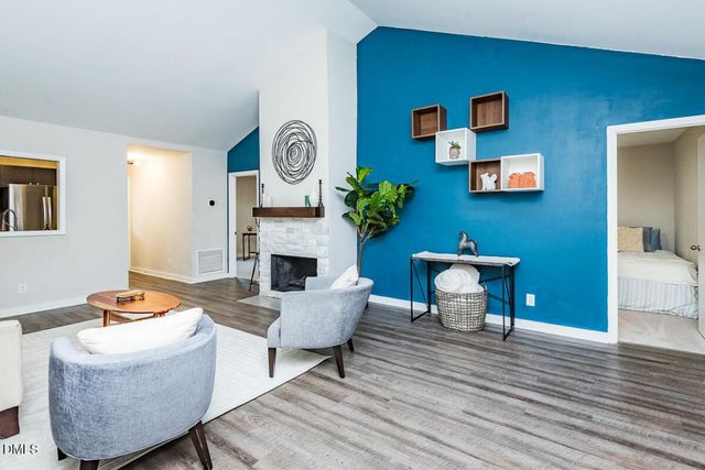 136 Loblolly Lane, Chapel Hill, NC 27516