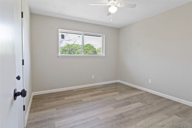 8418 N 117th East East Avenue, Owasso, OK 74055