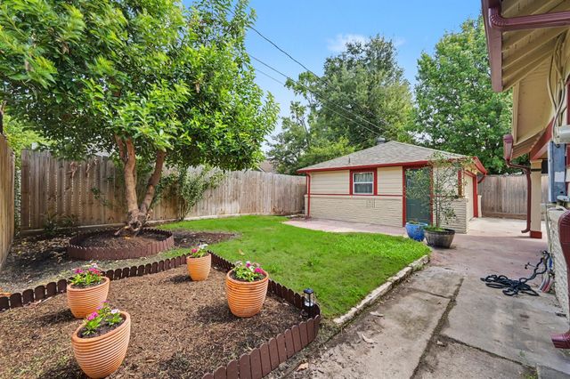 807 Key Street, Houston, TX 77009